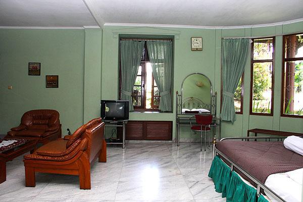 Wisma Rengganis Guest House Bogor Room photo